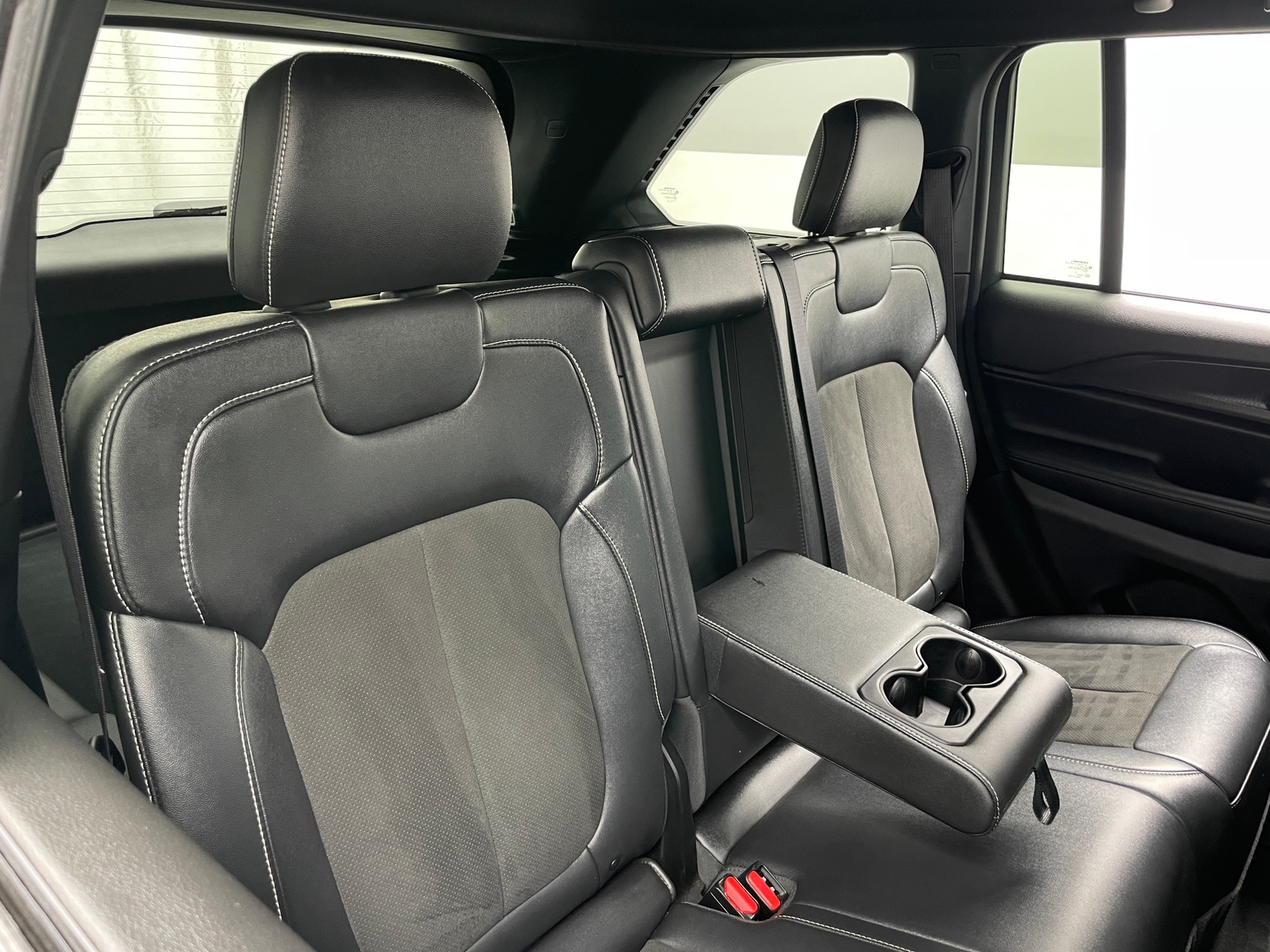 Thumbnail: 2024 Jeep Grand Cherokee - 5