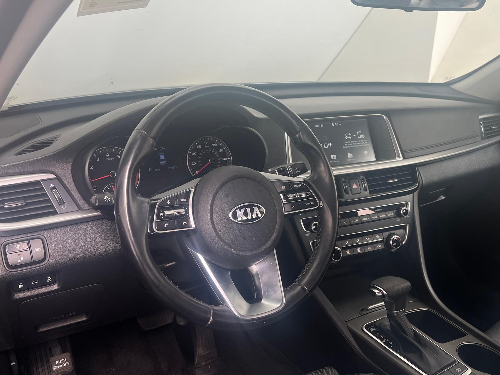 Thumbnail: 2020 Kia Optima - 2