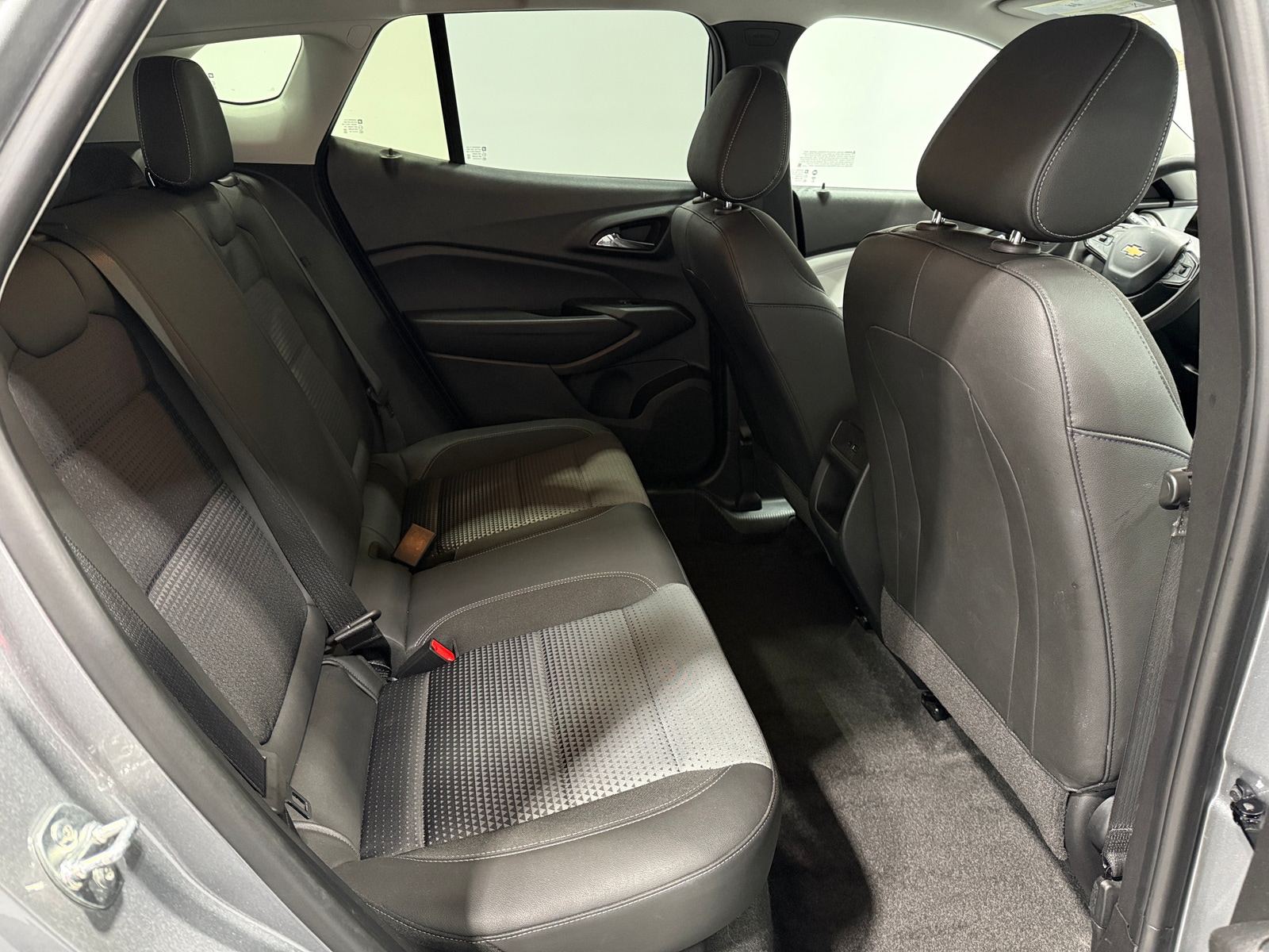 Thumbnail: 2025 Chevrolet Trax - 6