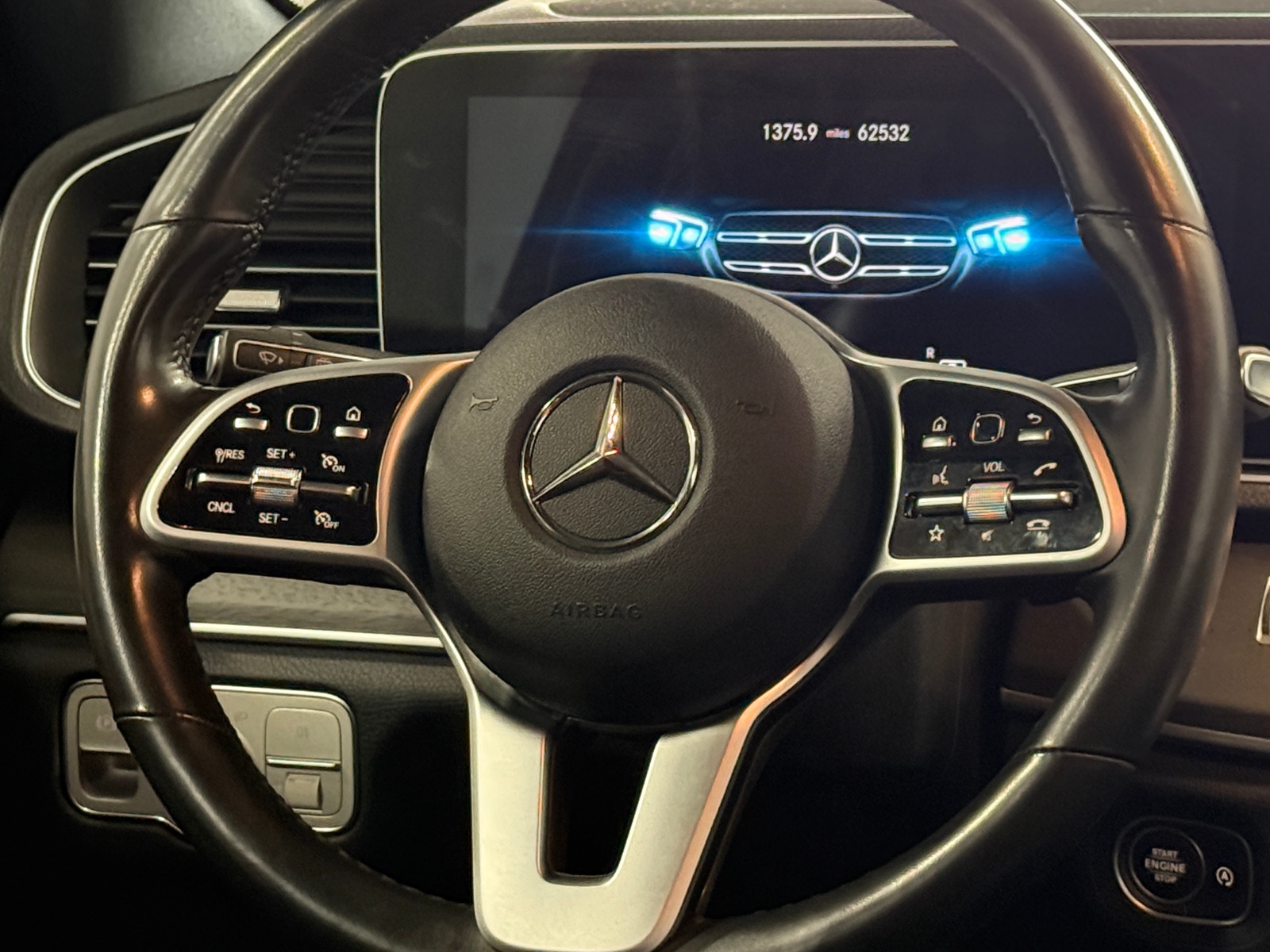 Thumbnail: 2021 Mercedes-Benz GLE - 4