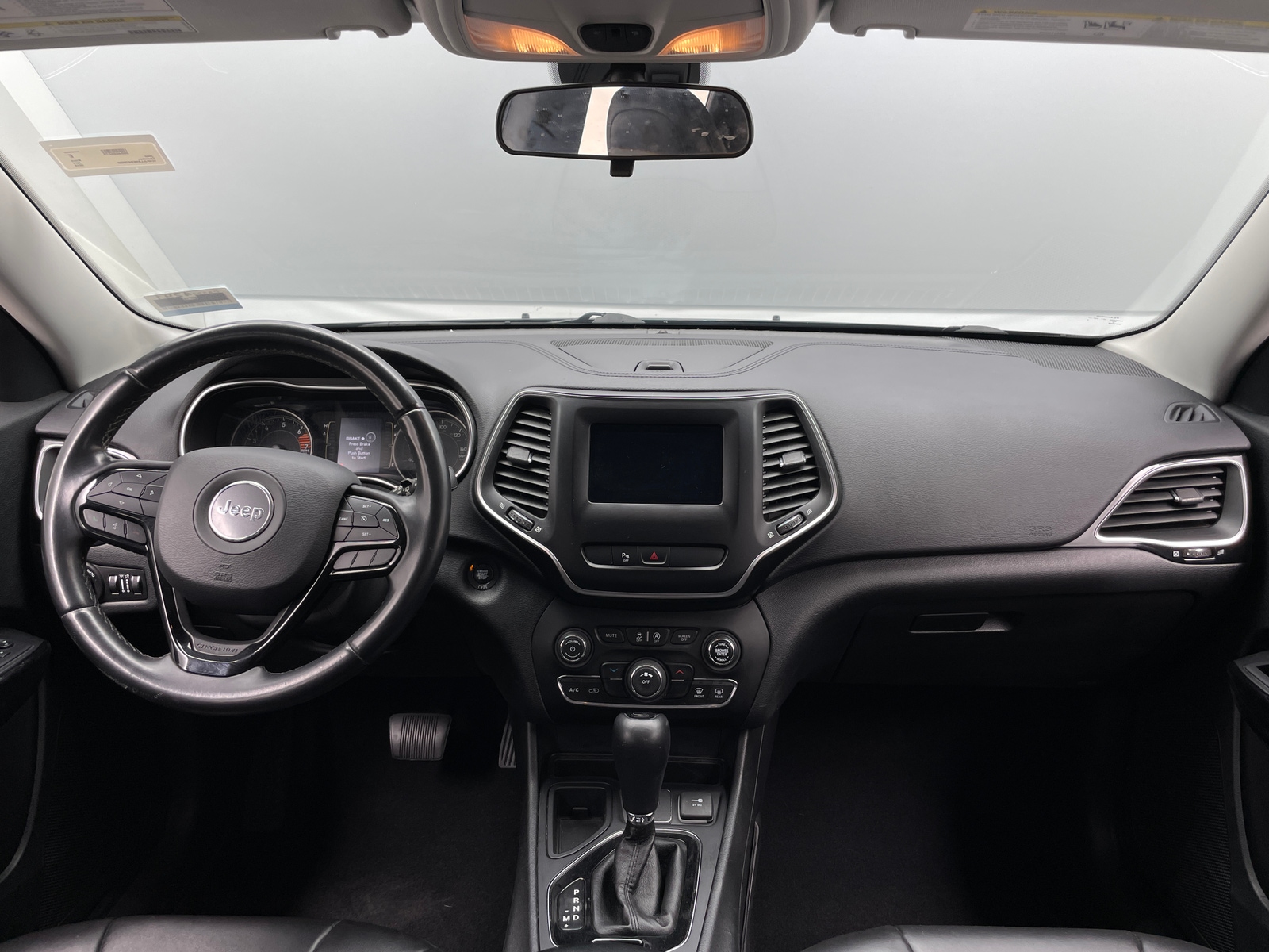Thumbnail: 2019 Jeep Cherokee - 3