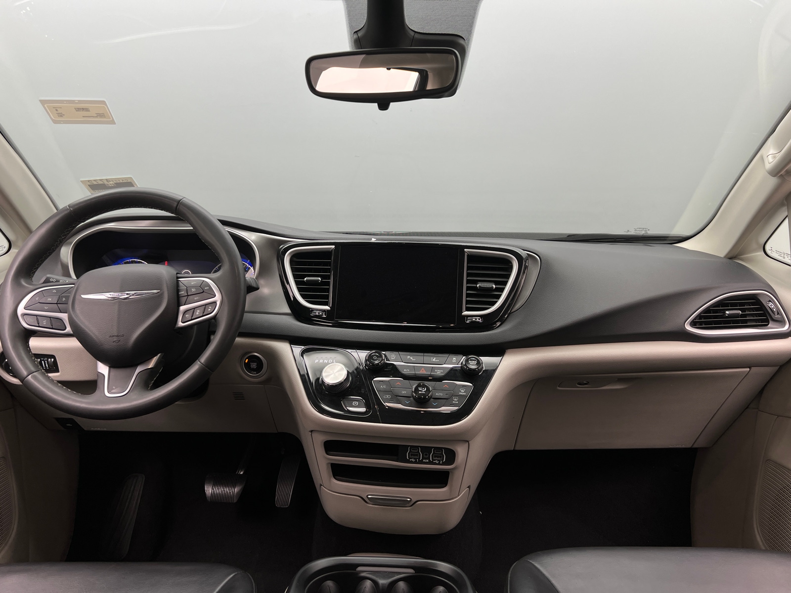 Thumbnail: 2023 Chrysler Pacifica - 2