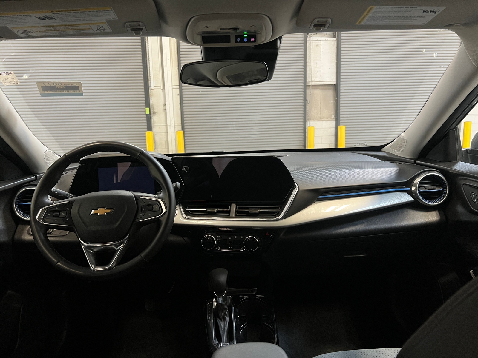 Thumbnail: 2025 Chevrolet Trax - 3