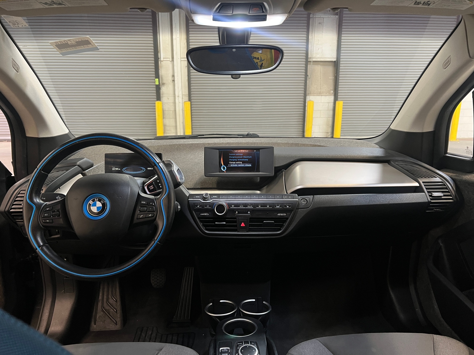 Thumbnail: 2018 BMW i3 - 3