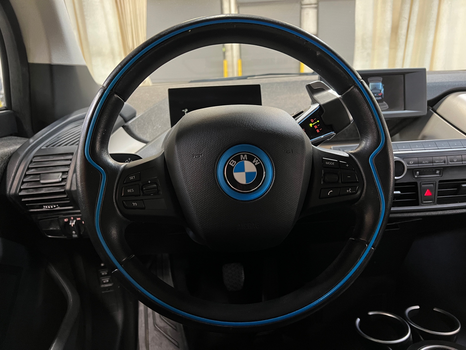 Thumbnail: 2018 BMW i3 - 5