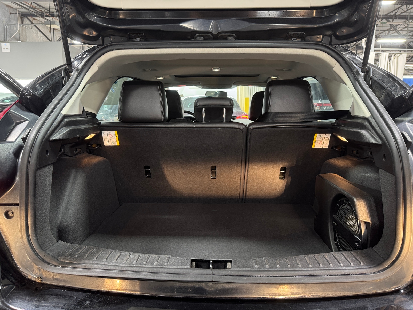 Thumbnail: 2014 Ford Focus - 6