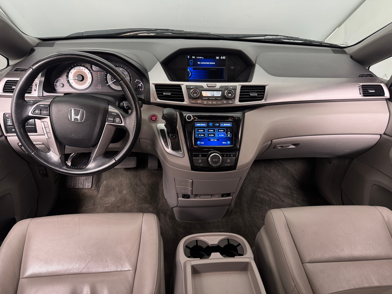 Thumbnail: 2016 Honda Odyssey - 2
