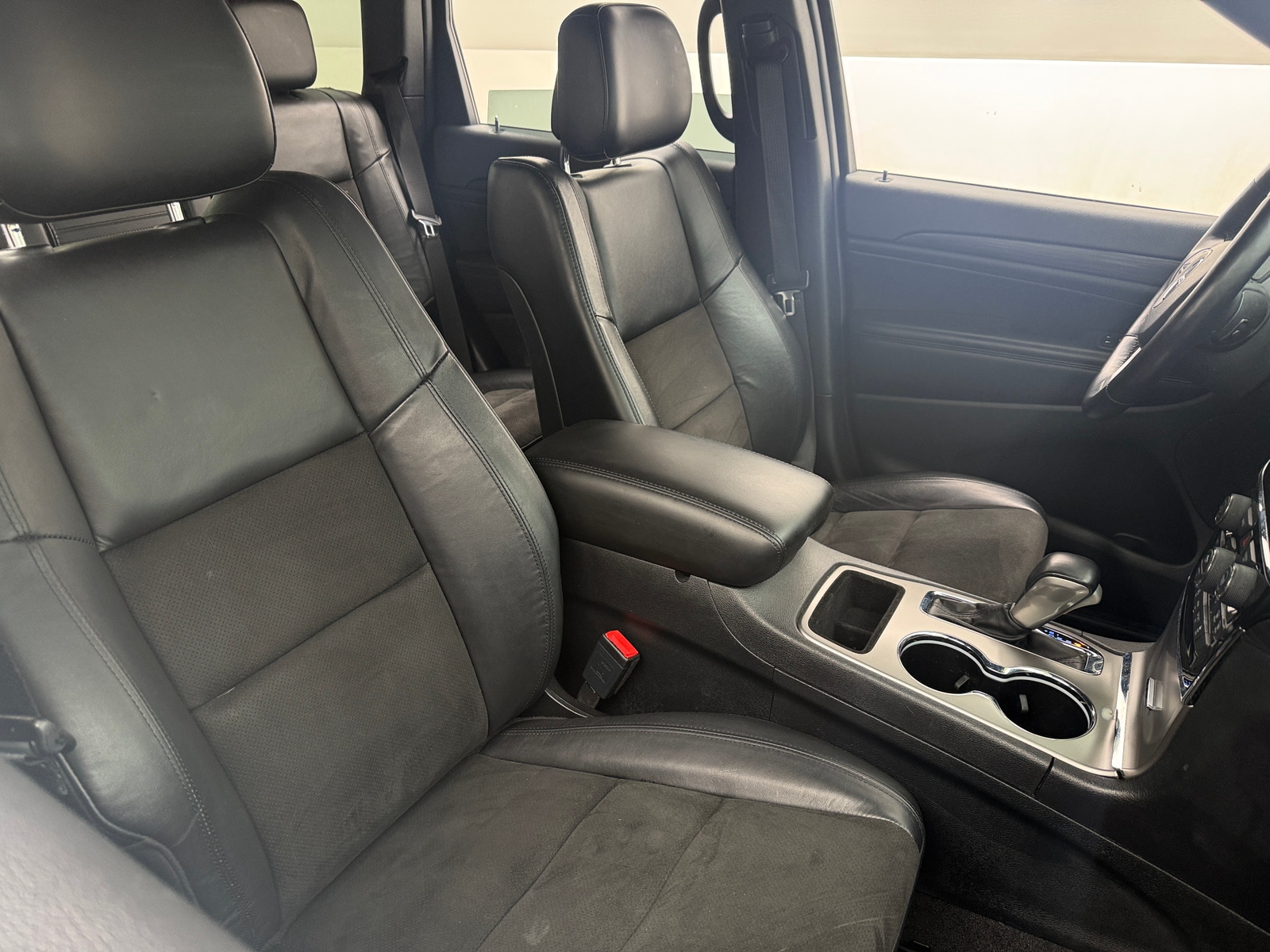 Thumbnail: 2022 Jeep Grand Cherokee - 2