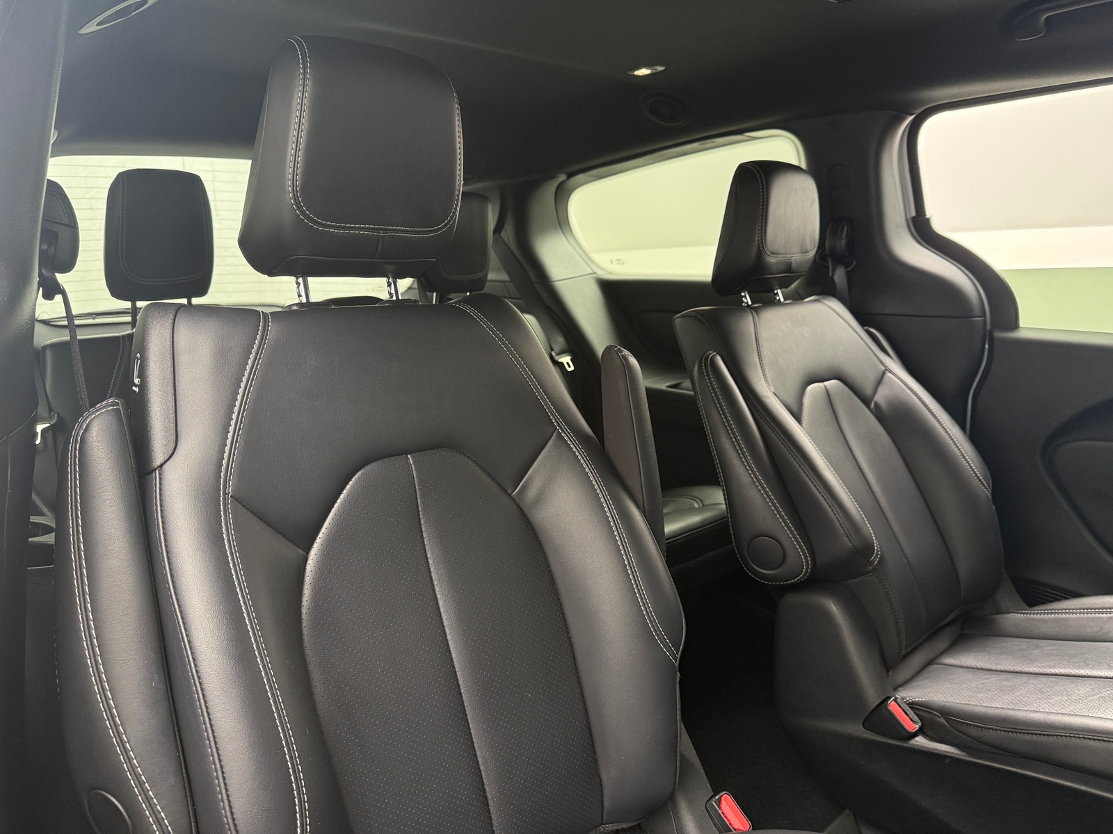 Thumbnail: 2024 Chrysler Pacifica - 5