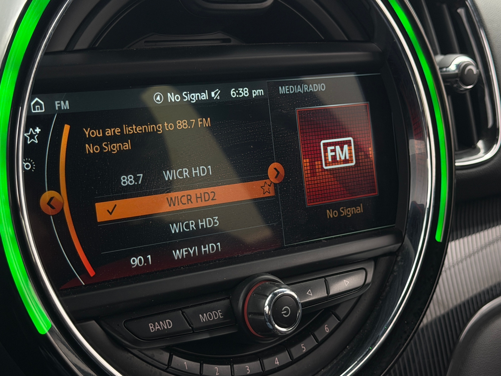 Thumbnail: 2019 MINI Cooper Countryman - 3