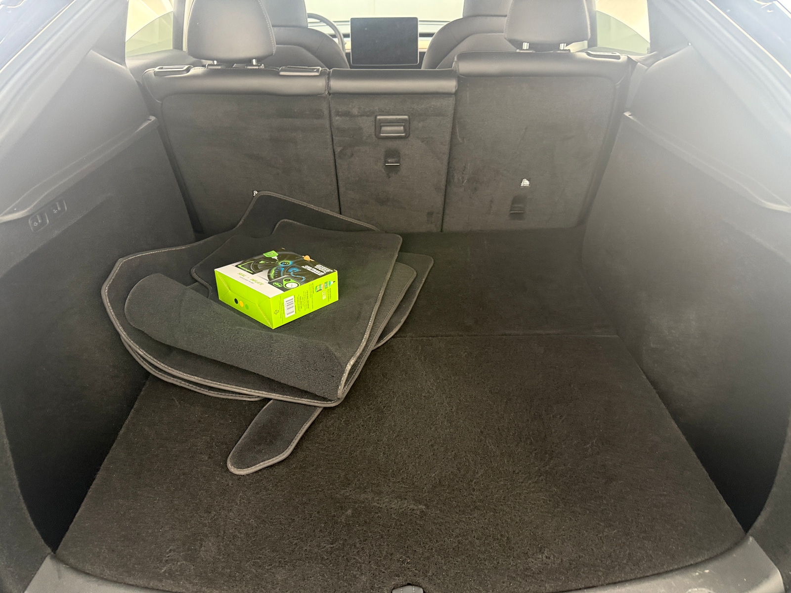 Thumbnail: 2022 Tesla Model Y - 6