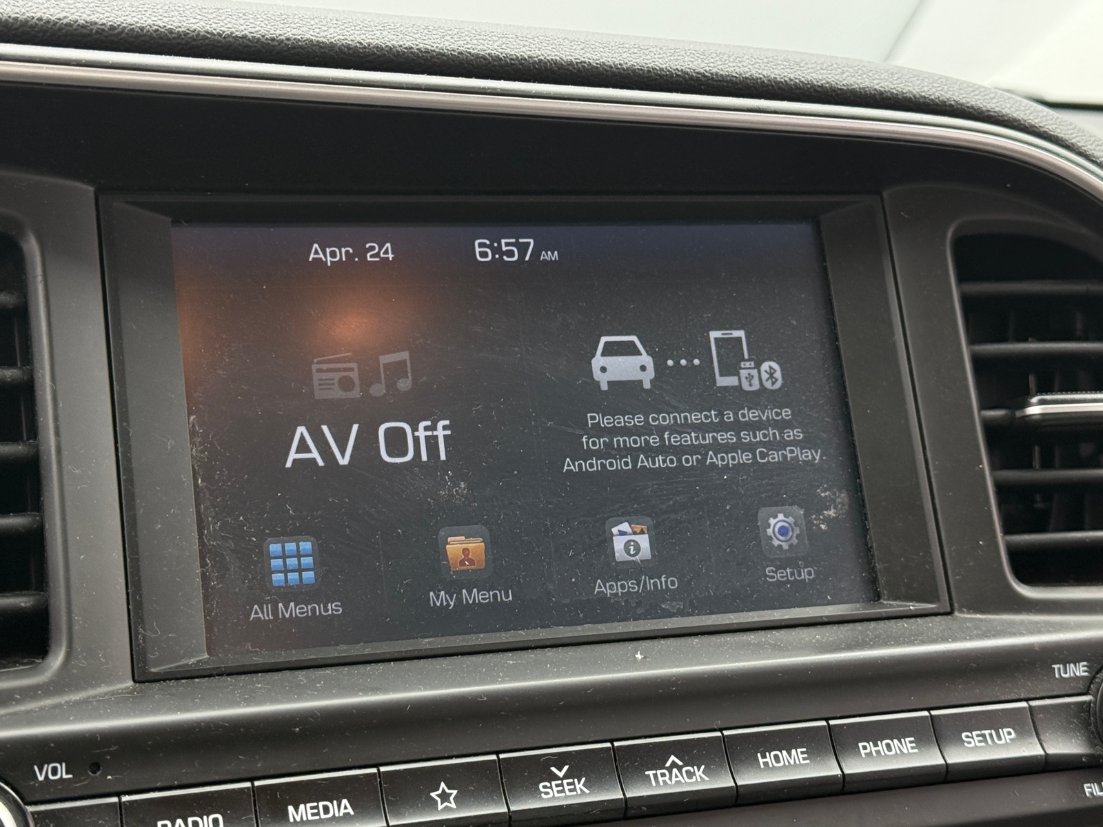 Thumbnail: 2019 Hyundai Elantra - 4