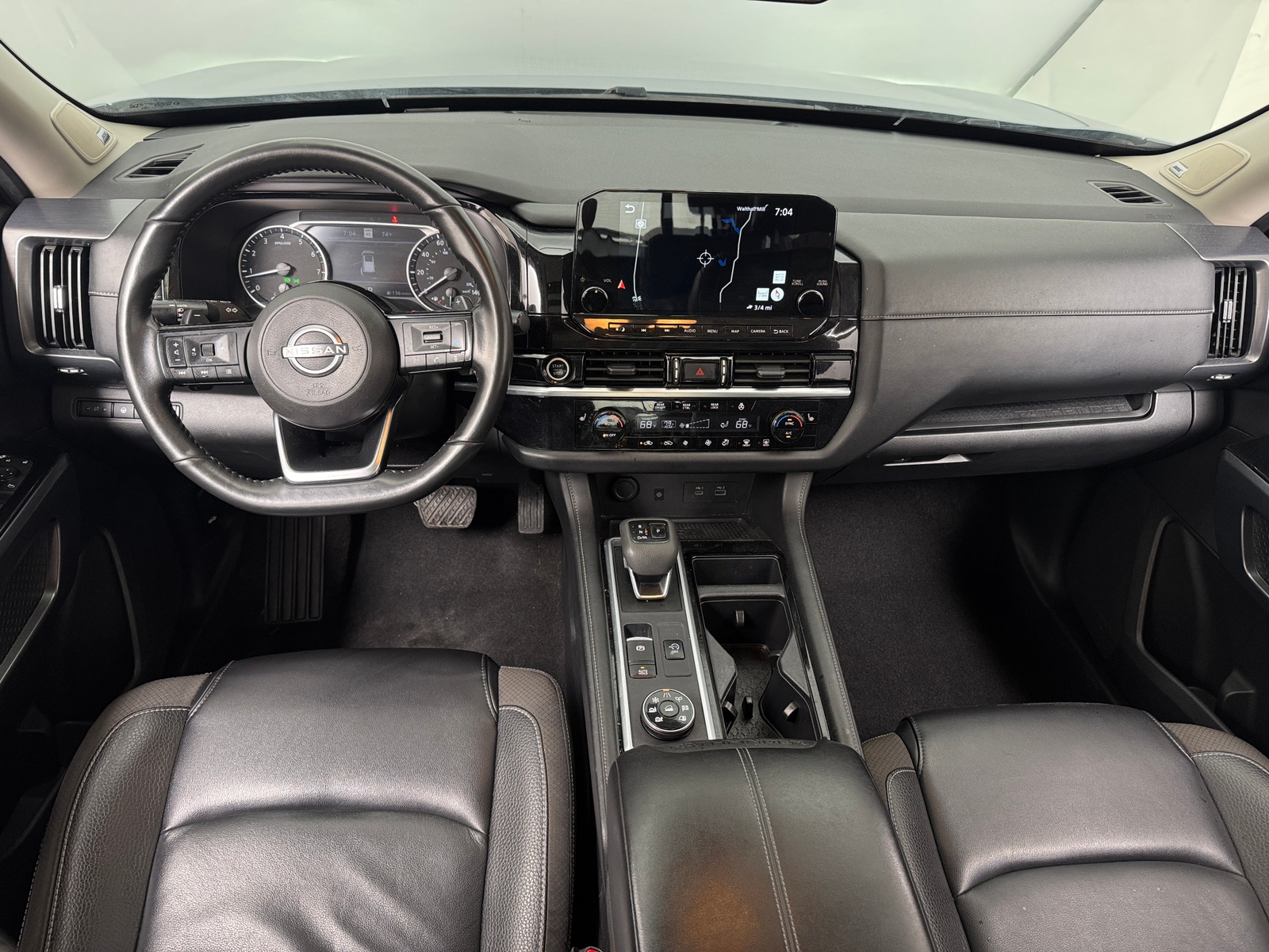 Thumbnail: 2024 Nissan Pathfinder - 2