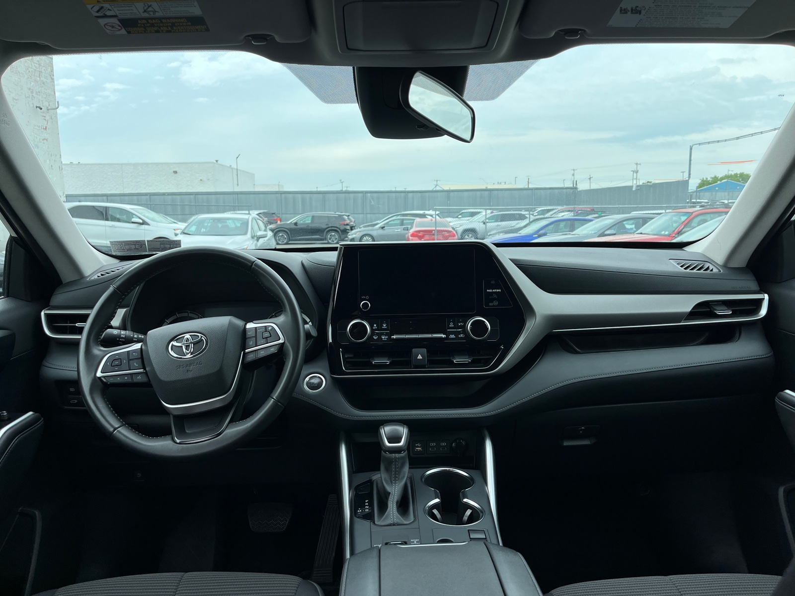 Thumbnail: 2025 Toyota Highlander - 3