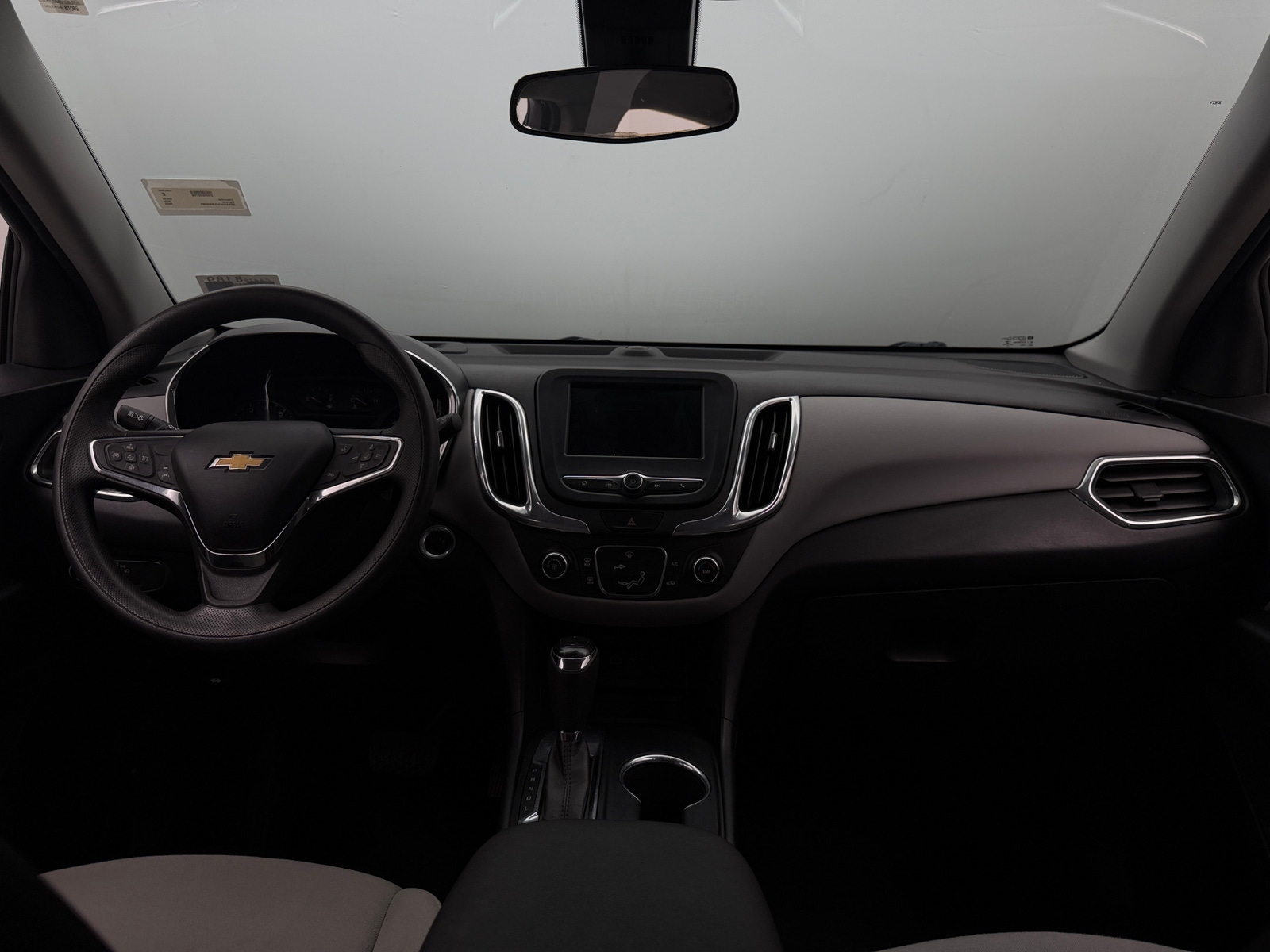 Thumbnail: 2020 Chevrolet Equinox - 3