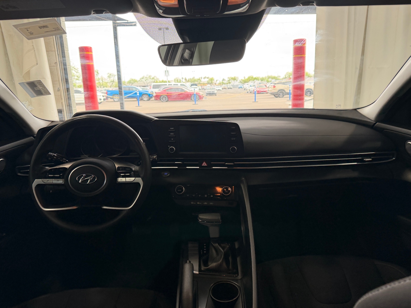 Thumbnail: 2023 Hyundai Elantra - 3