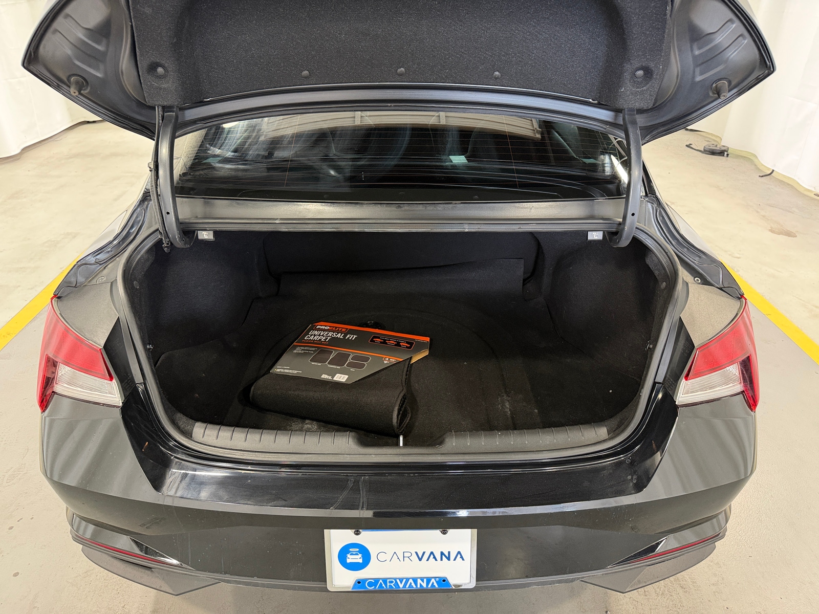 Thumbnail: 2023 Hyundai Elantra - 7