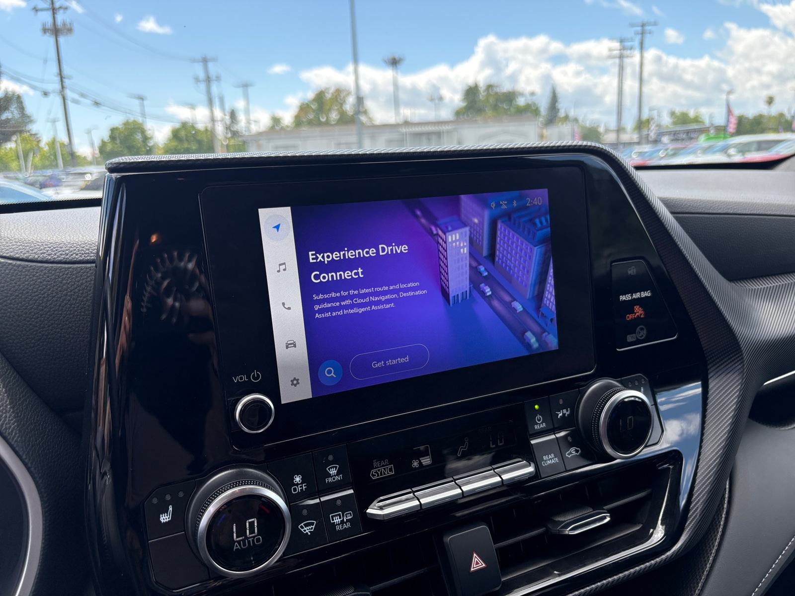 Thumbnail: 2025 Toyota Highlander - 4