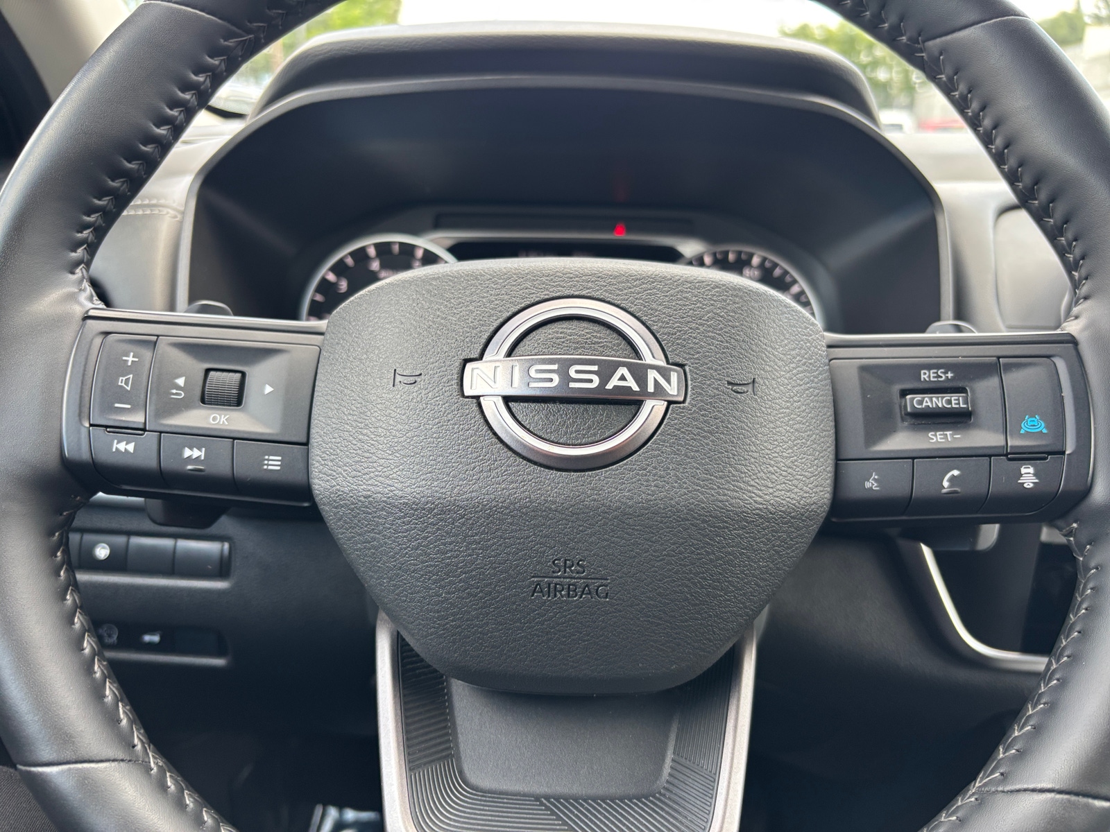 Thumbnail: 2025 Nissan Rogue - 5