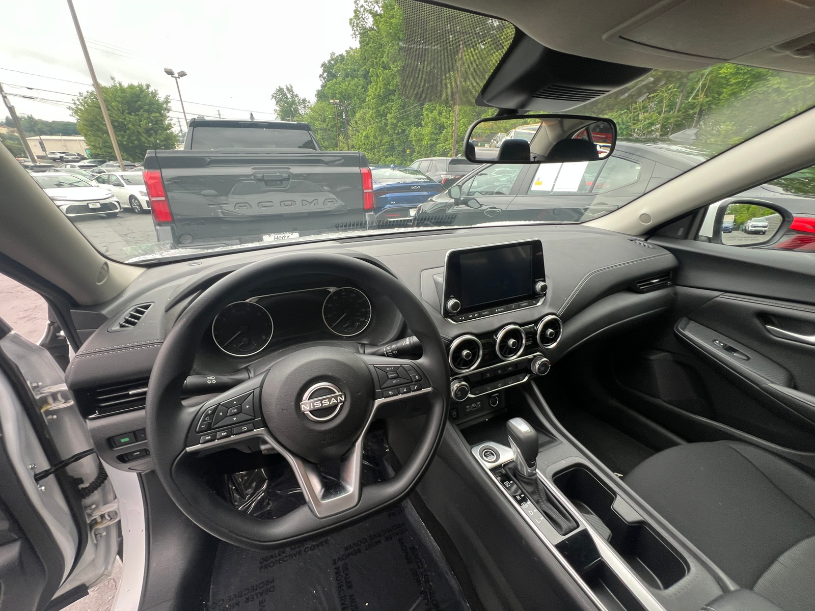 Thumbnail: 2025 Nissan Sentra - 3