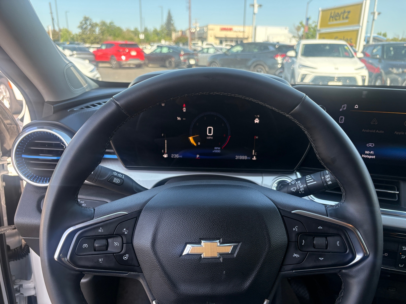 Thumbnail: 2025 Chevrolet Trax - 5