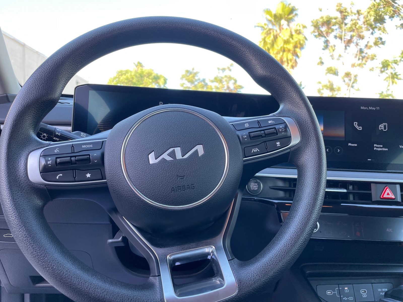 Thumbnail: 2025 Kia K5 - 5
