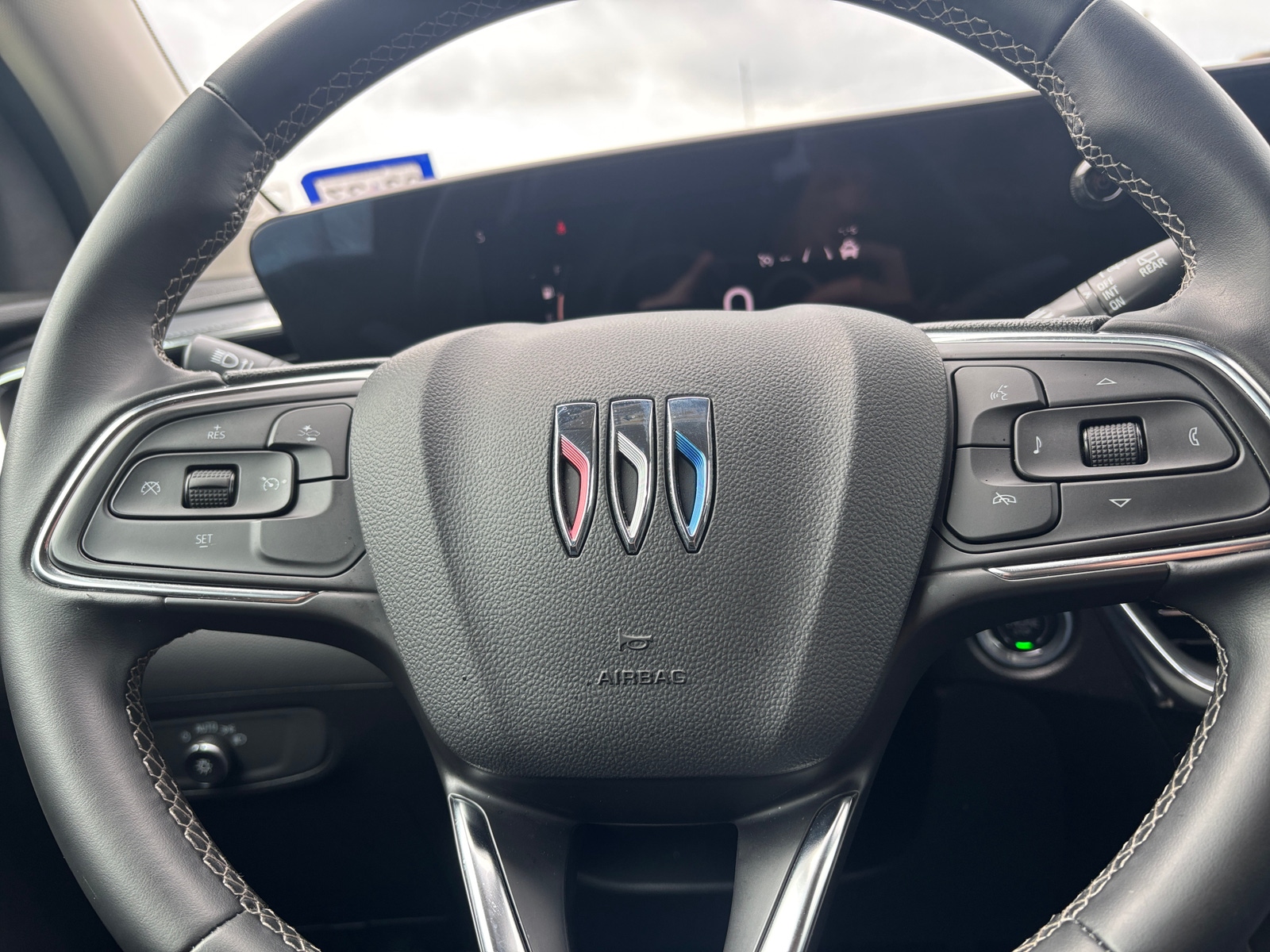 Thumbnail: 2025 Buick Encore GX - 5