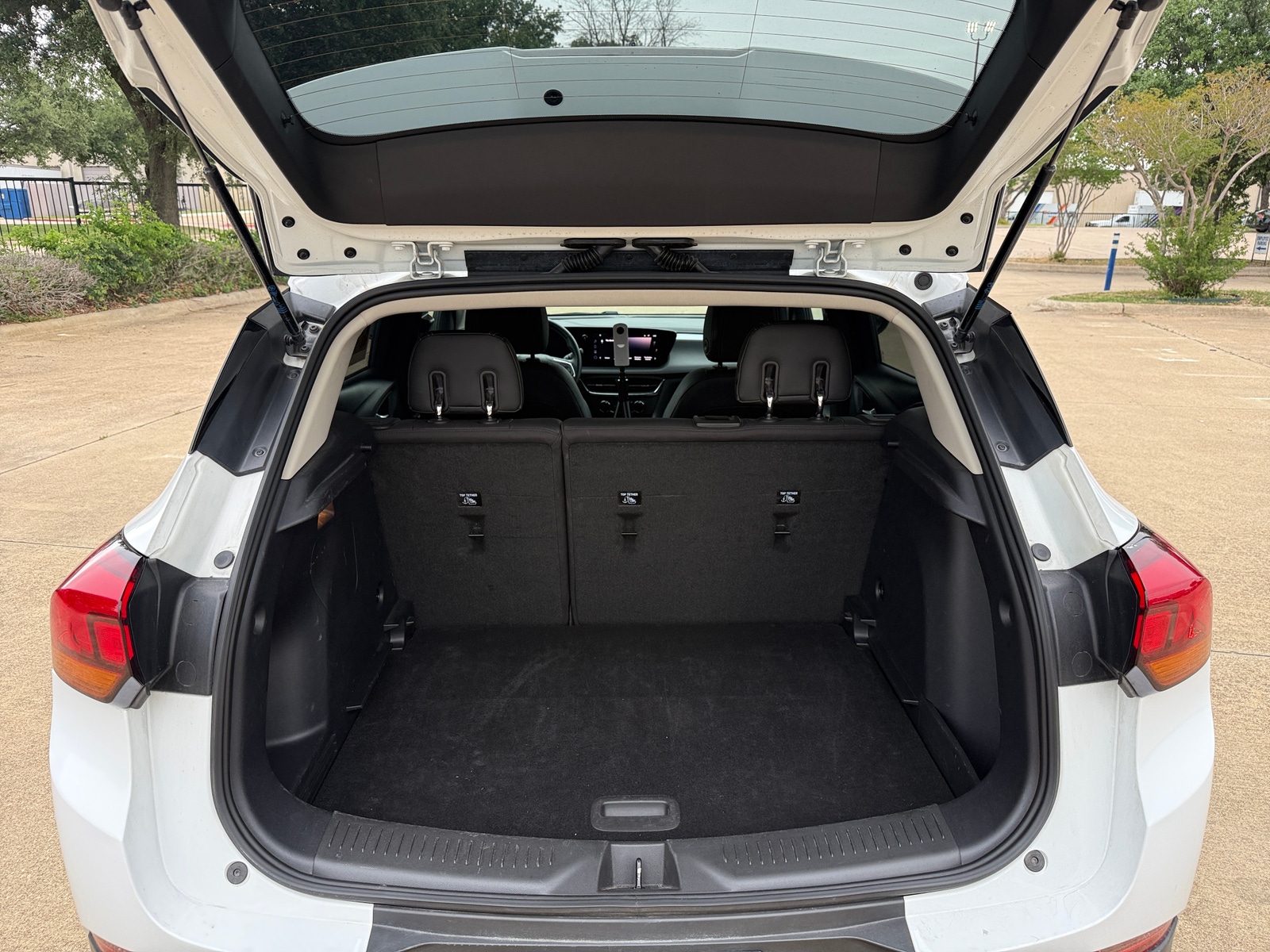 Thumbnail: 2025 Buick Encore GX - 6