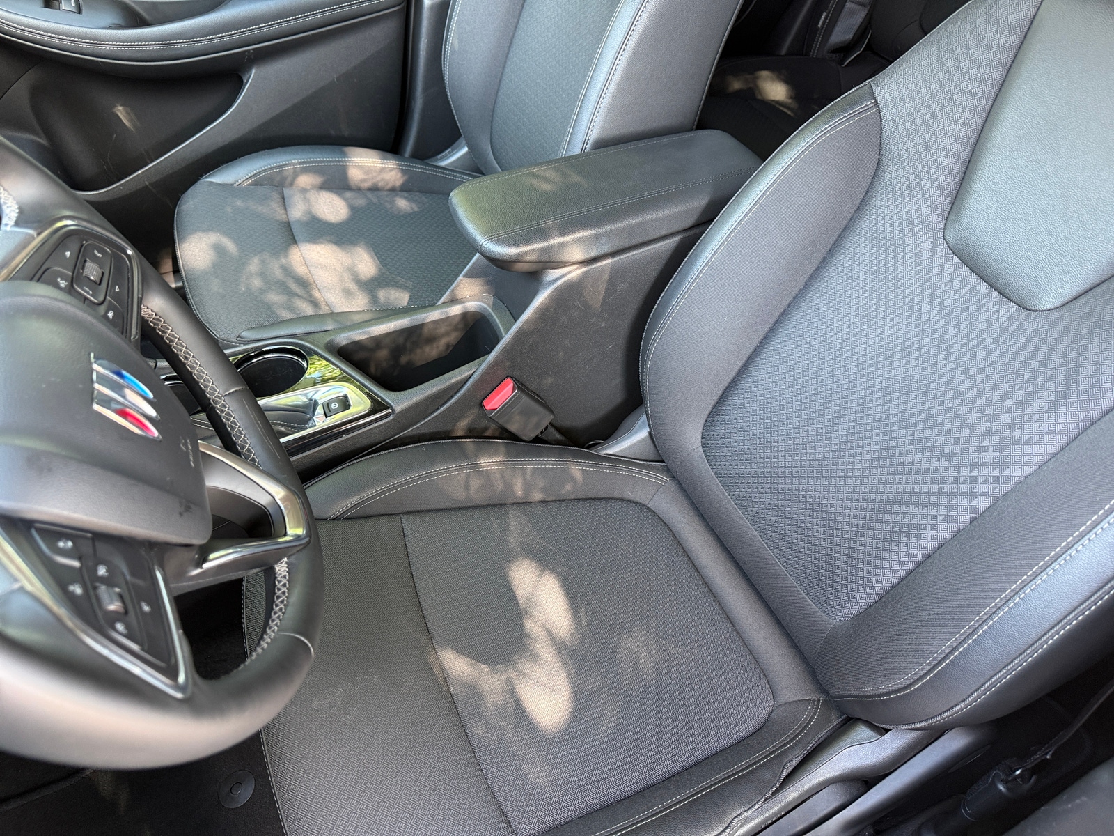 Thumbnail: 2025 Buick Encore GX - 2
