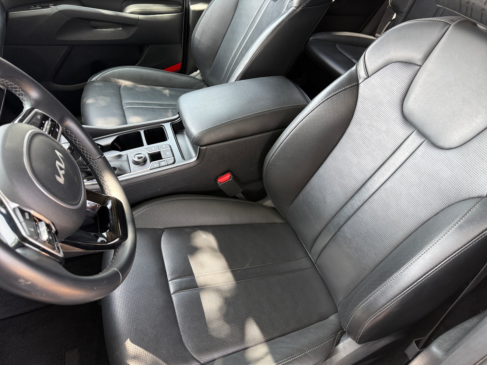Thumbnail: 2024 Kia Sorento - 2