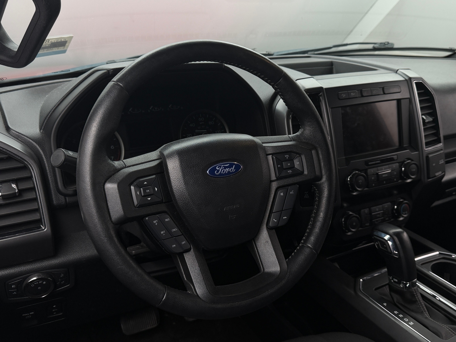Thumbnail: 2020 Ford Econoline - 5