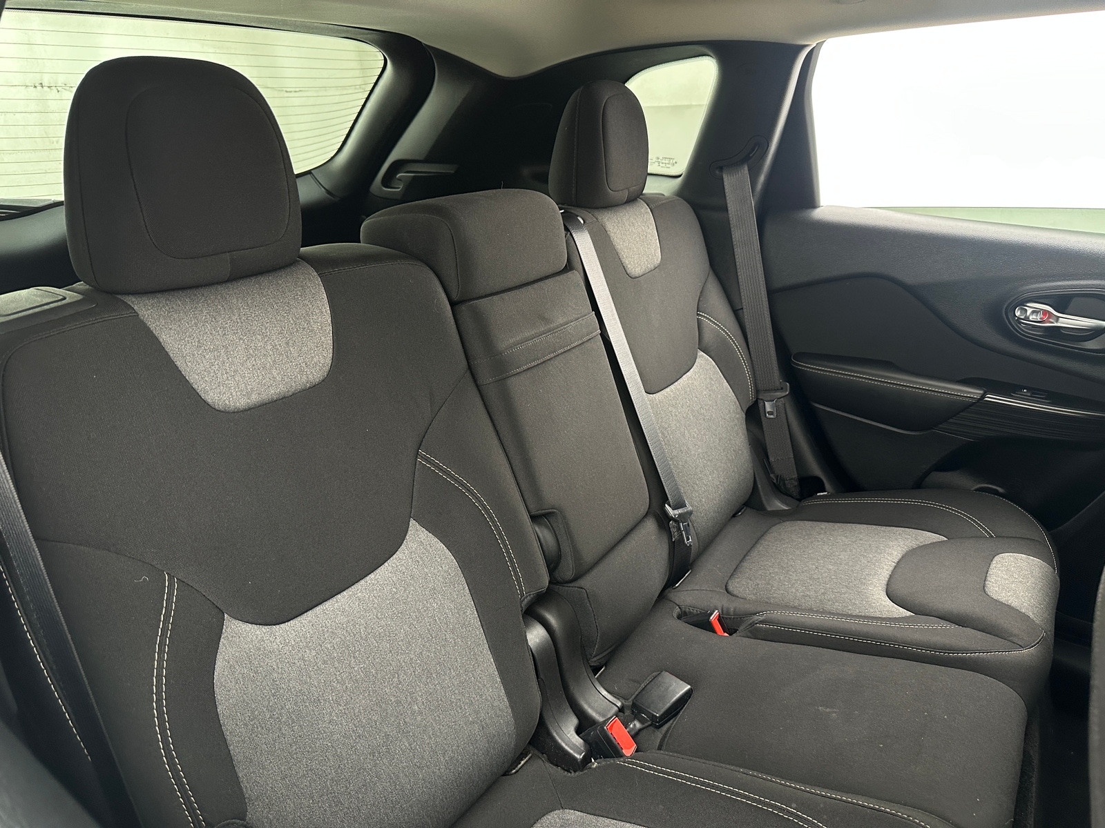 Thumbnail: 2014 Jeep Cherokee - 6