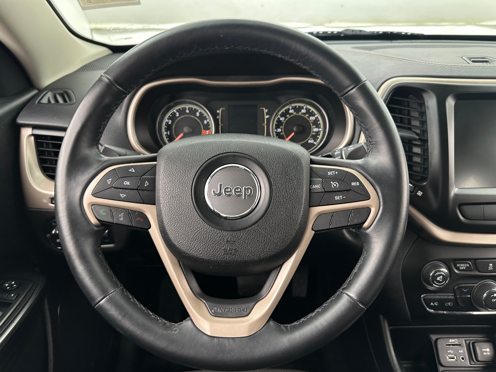 Thumbnail: 2014 Jeep Cherokee - 5