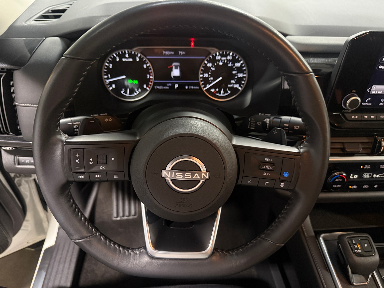 Thumbnail: 2024 Nissan Pathfinder - 5