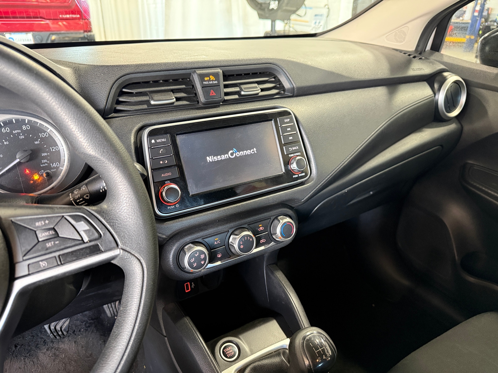 Thumbnail: 2020 Nissan Versa - 4