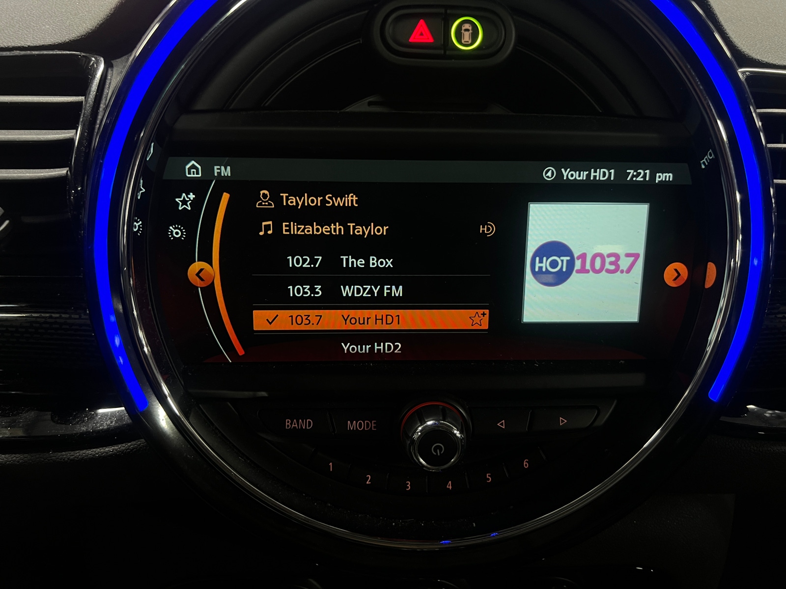 Thumbnail: 2019 MINI Cooper Clubman - 3