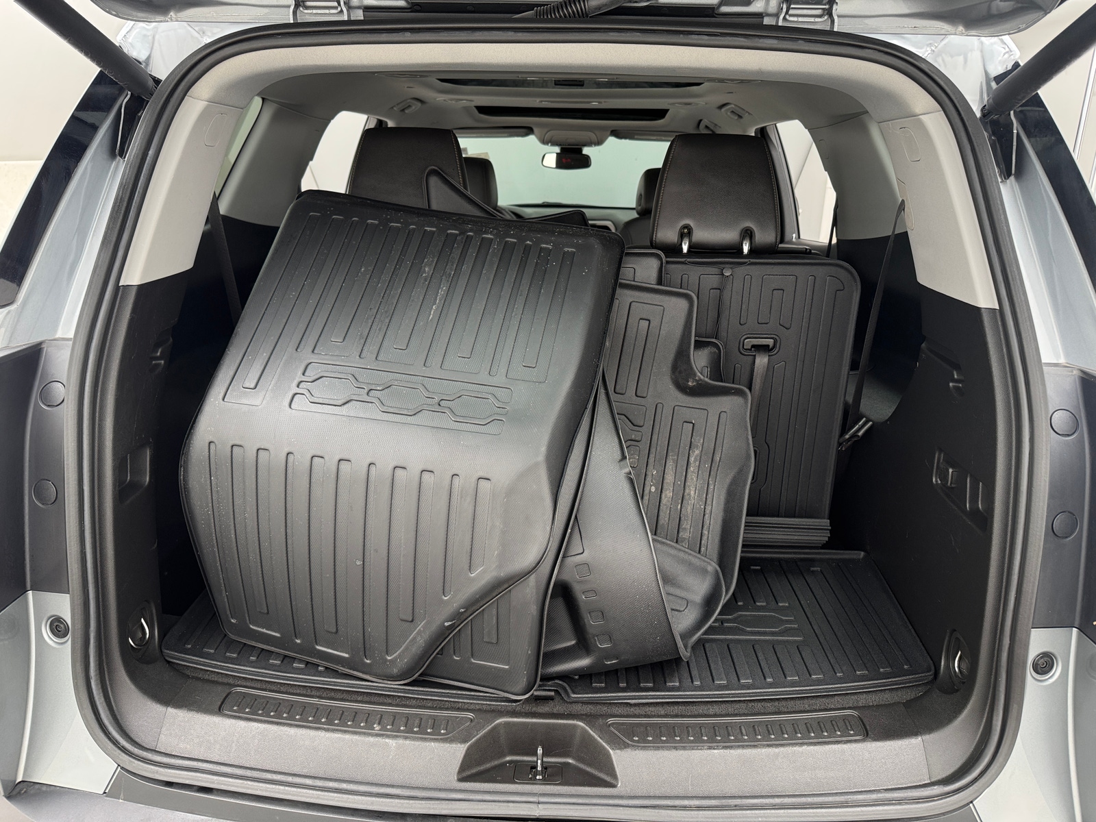 Thumbnail: 2023 GMC Acadia - 6