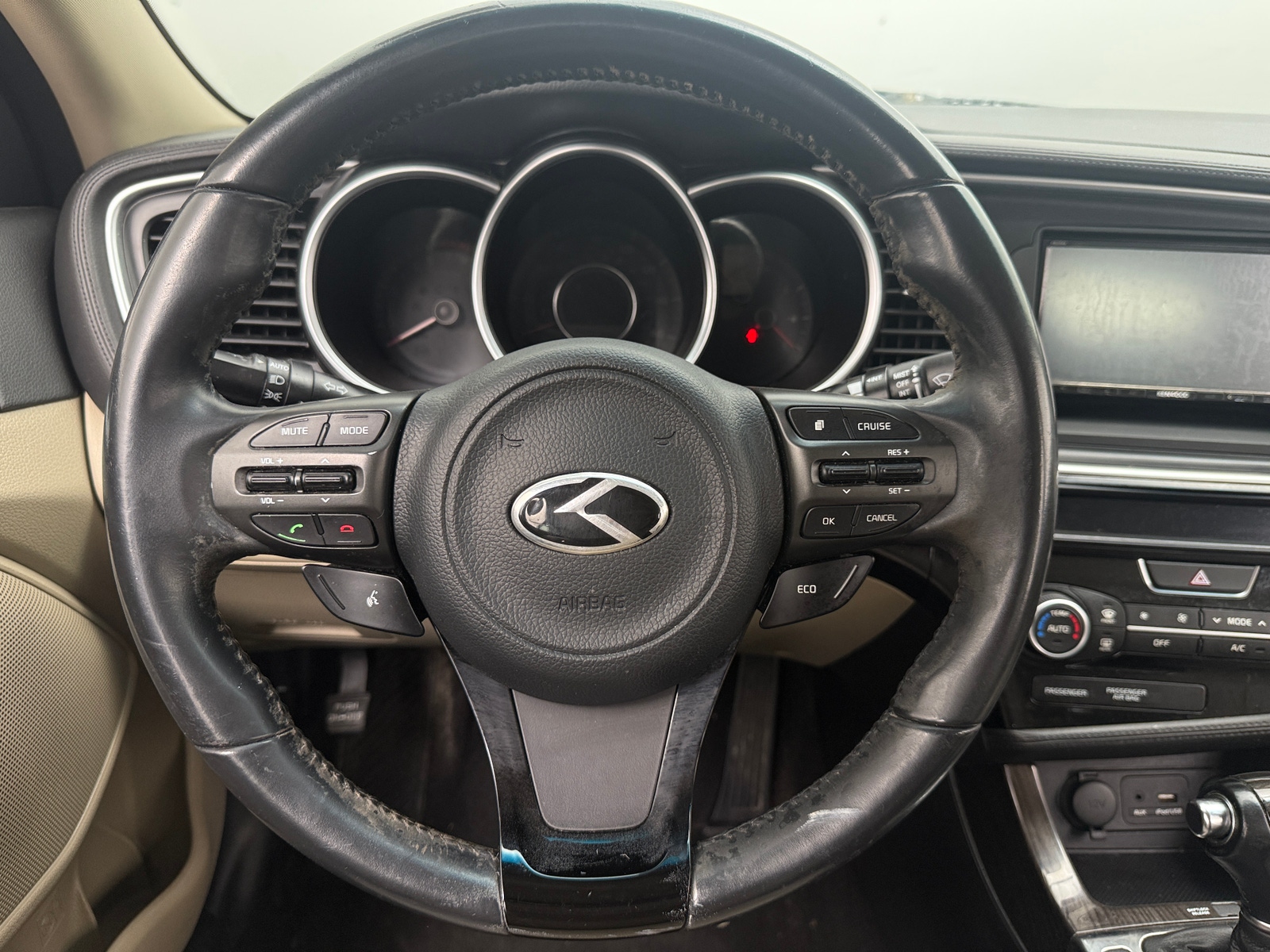 Thumbnail: 2015 Kia Optima - 4