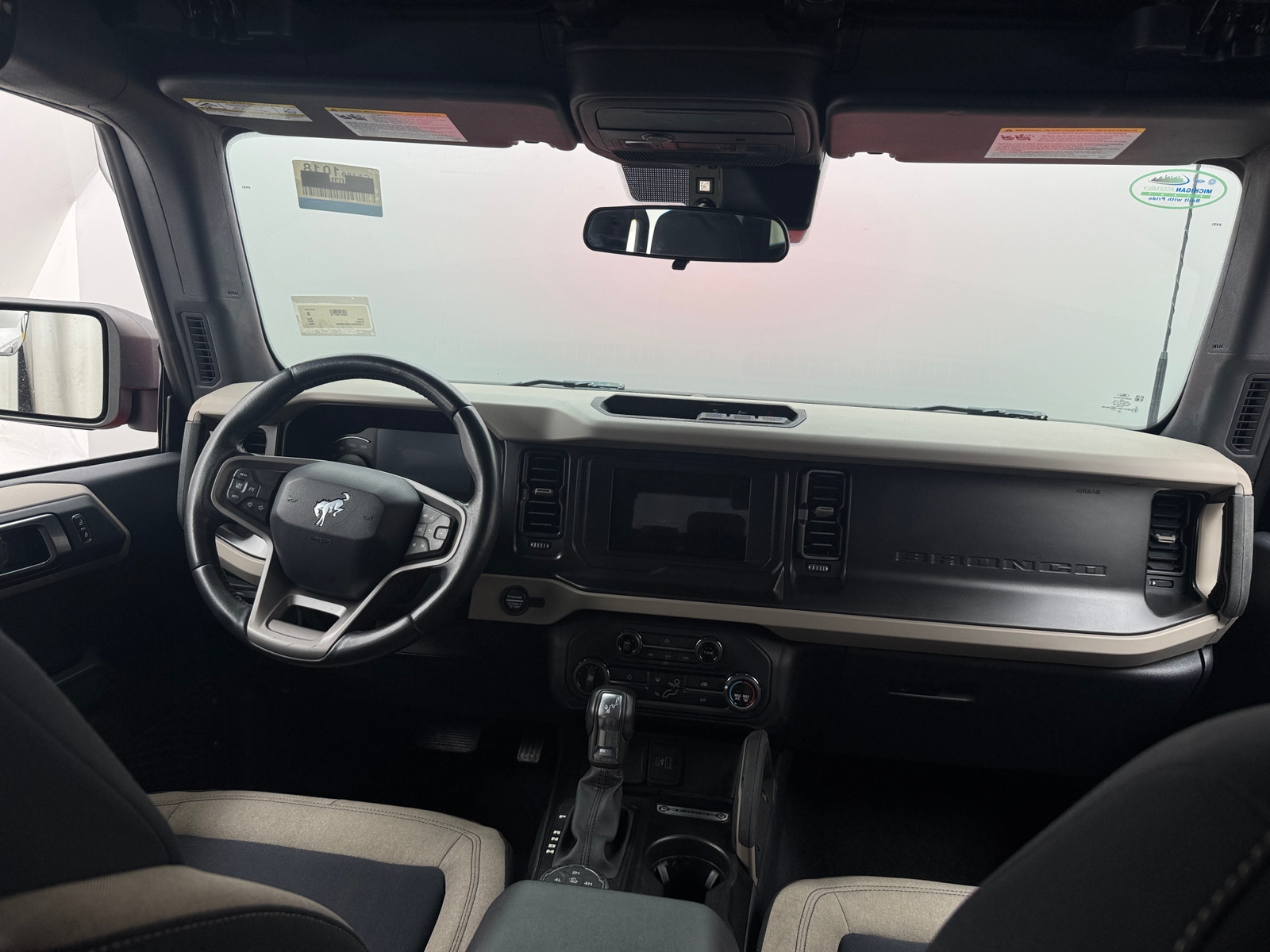 Thumbnail: 2021 Ford Bronco - 3