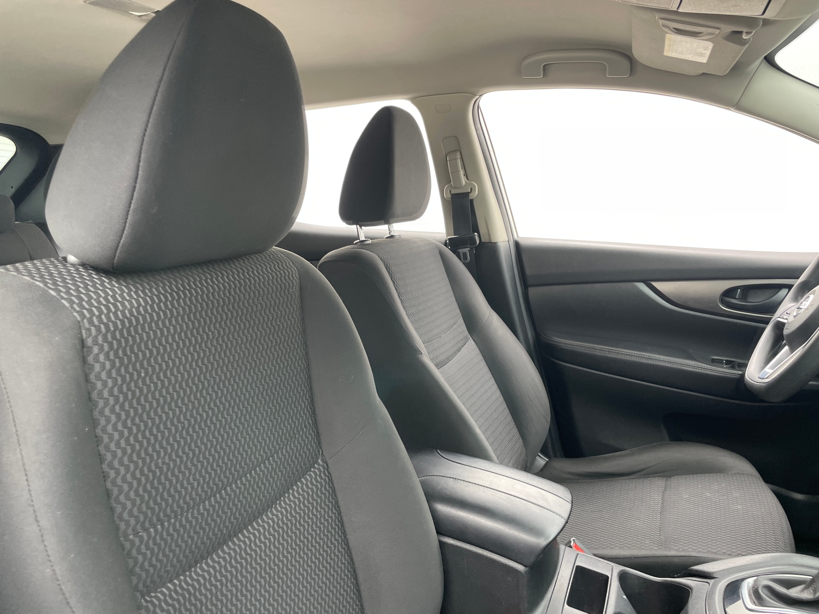 Thumbnail: 2018 Nissan Rogue Sport - 2