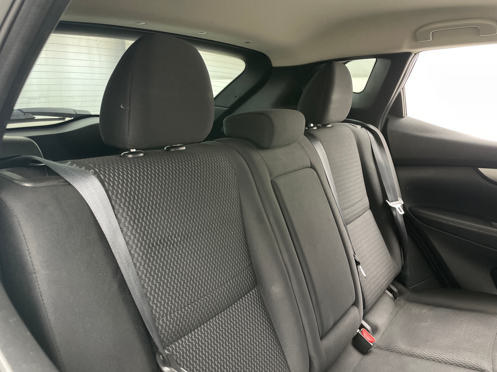 Thumbnail: 2018 Nissan Rogue Sport - 6