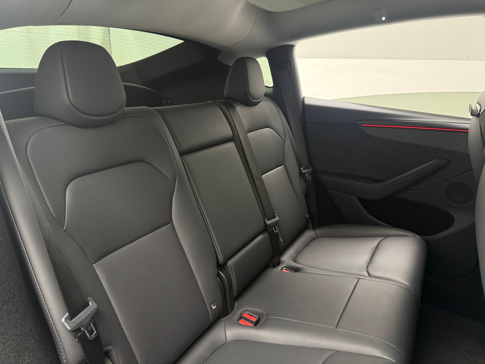 Thumbnail: 2026 Tesla Model Y - 5