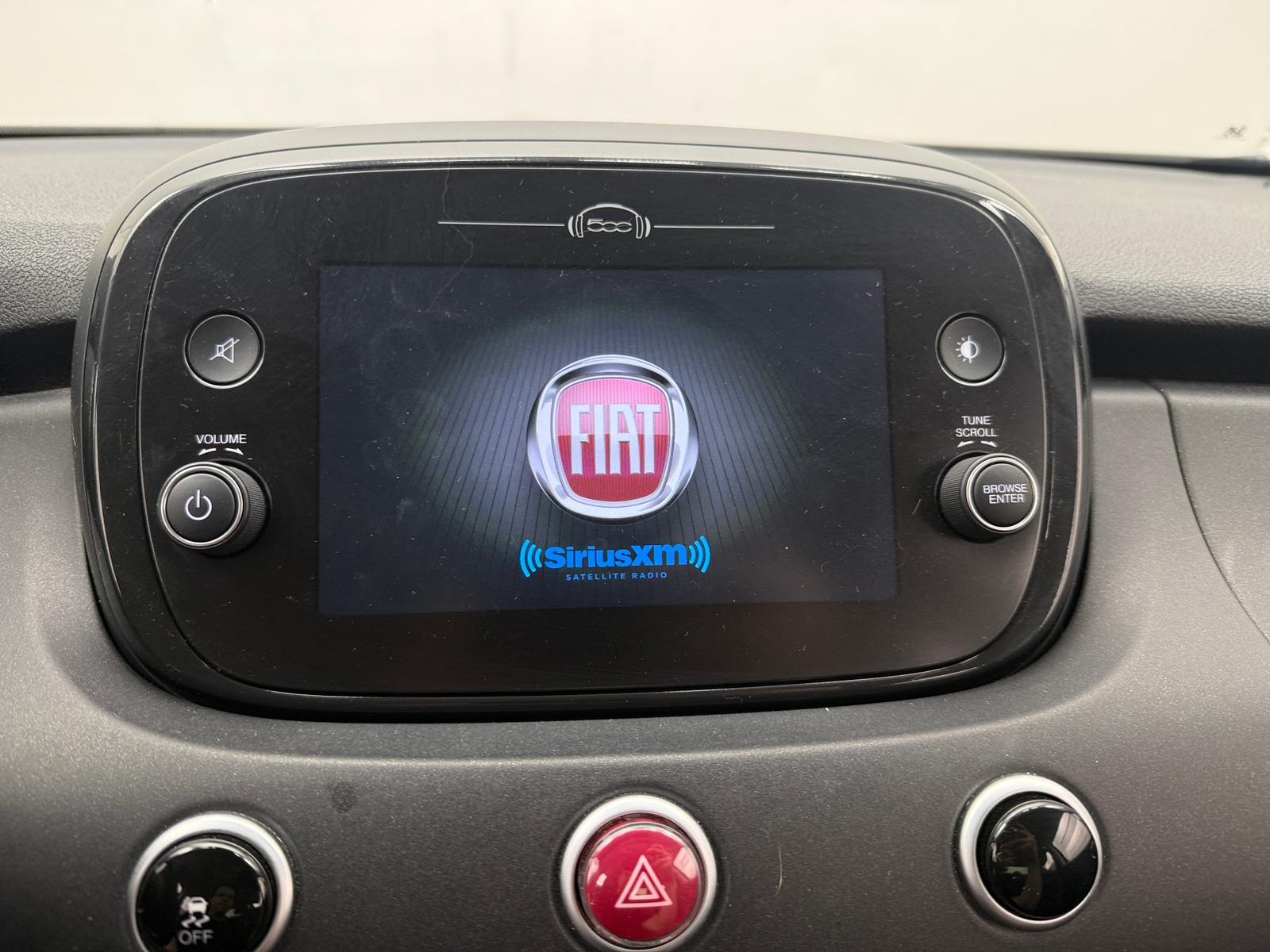 Thumbnail: 2018 Fiat 500X - 4