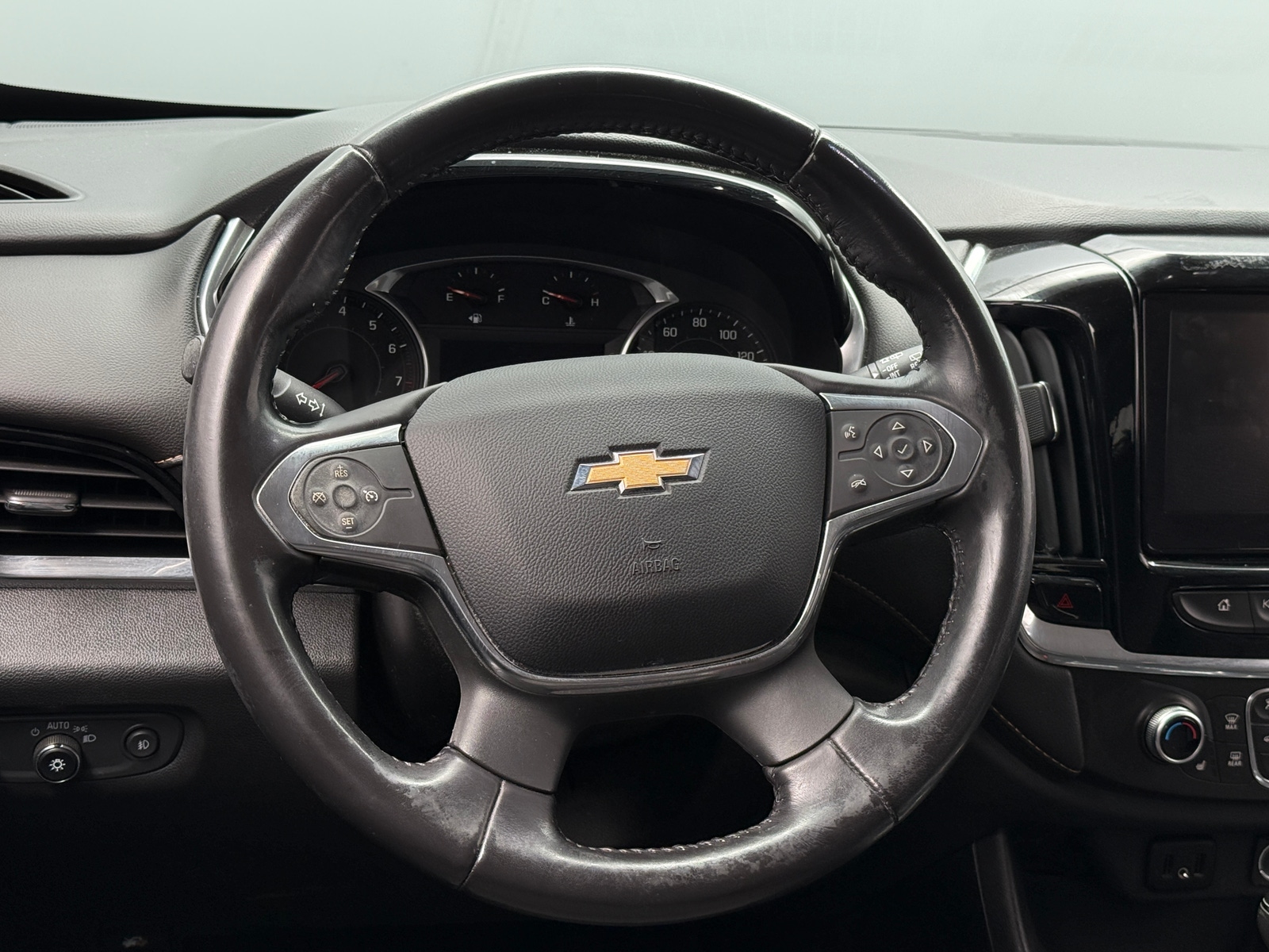Thumbnail: 2018 Chevrolet Traverse - 5