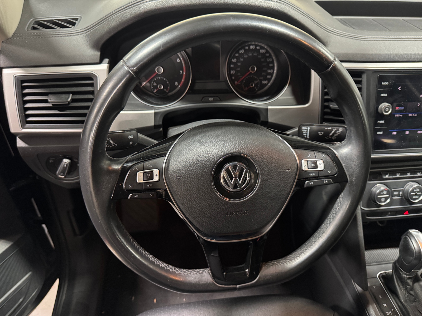 Thumbnail: 2019 Volkswagen Atlas - 4