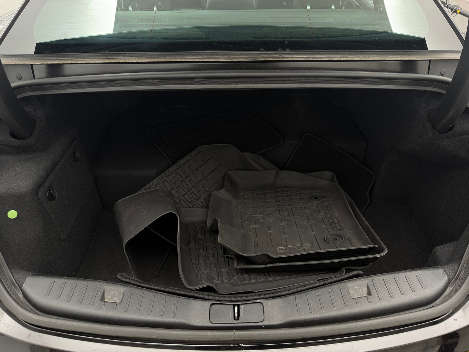 Thumbnail: 2020 Lincoln MKZ - 6