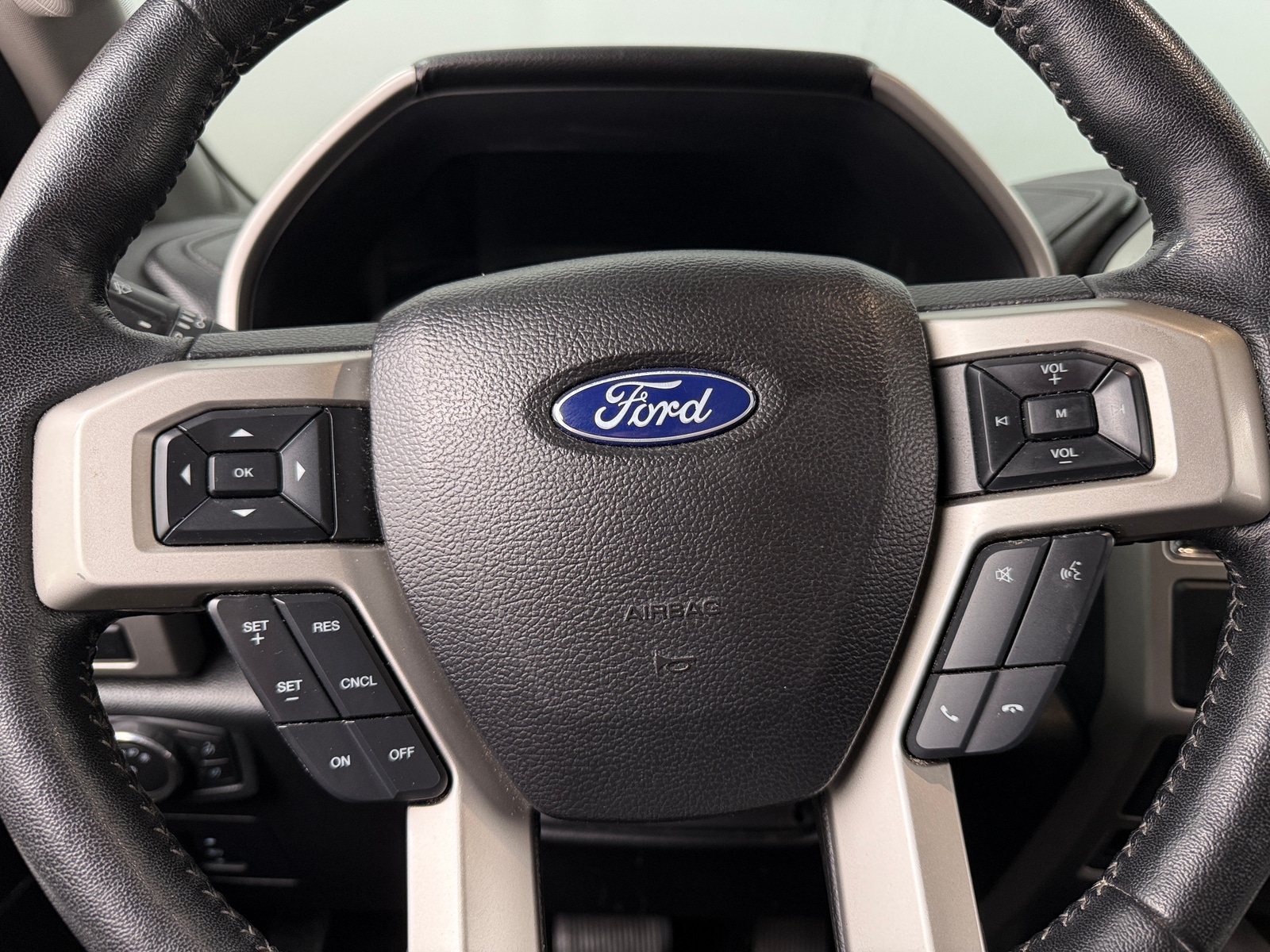 Thumbnail: 2017 Ford Econoline - 4