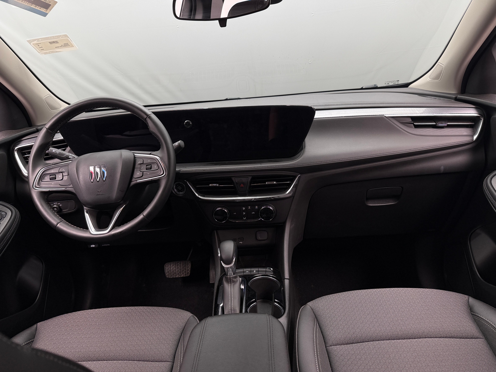 Thumbnail: 2025 Buick Encore GX - 2