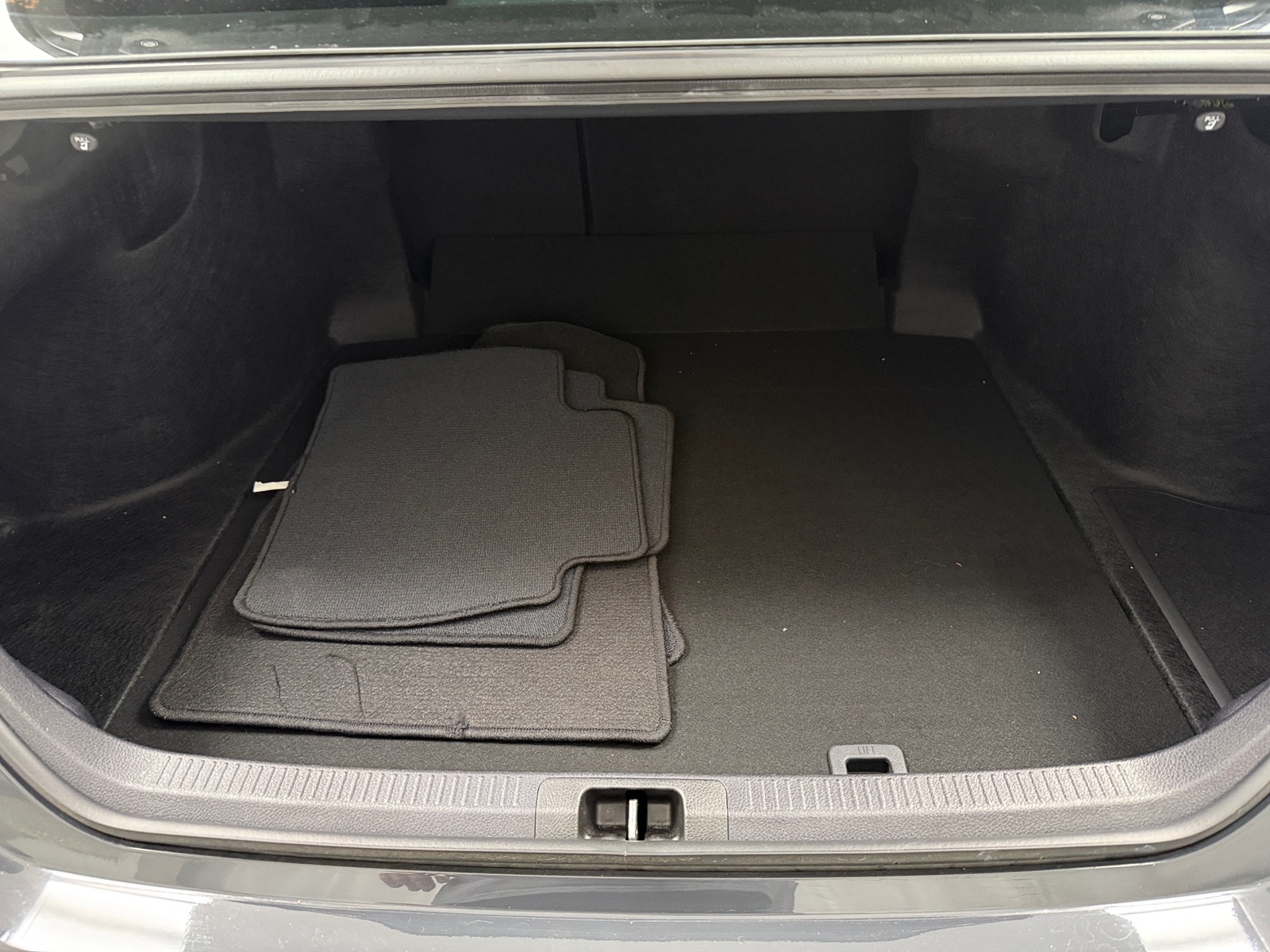 Thumbnail: 2025 Toyota Camry - 7