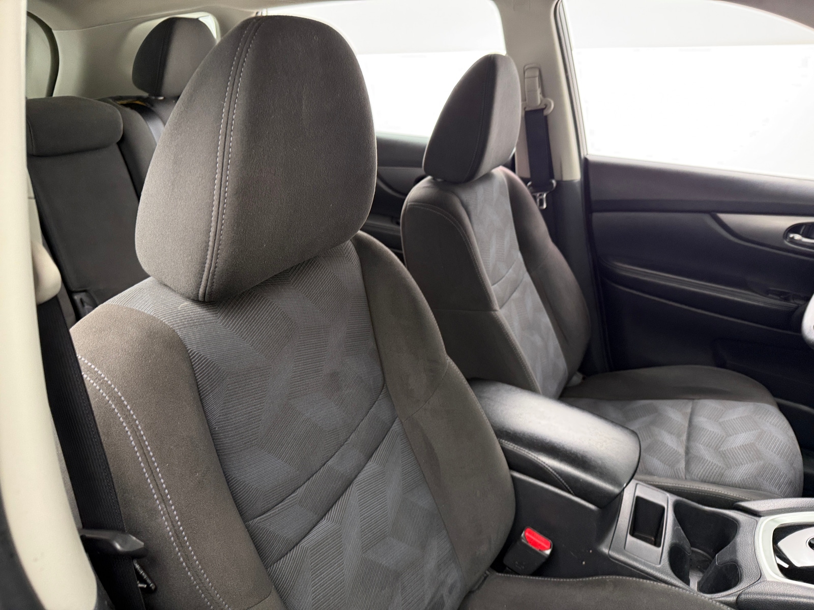 Thumbnail: 2015 Nissan Rogue - 2